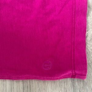Lululemon shirt